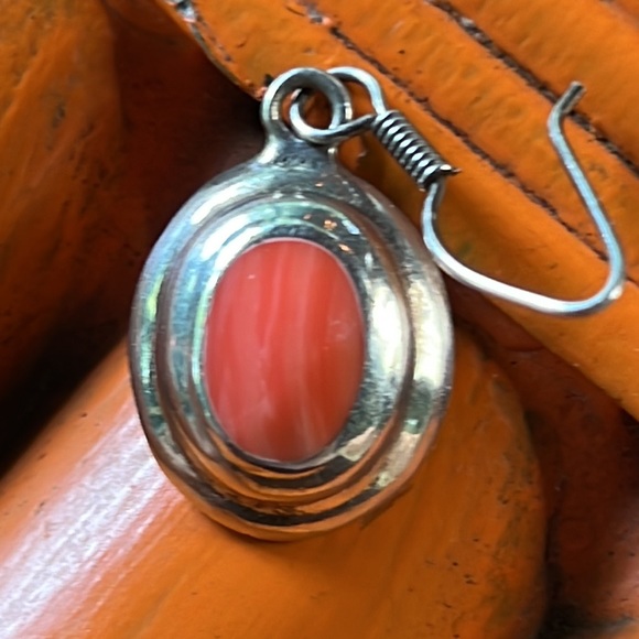 PINK CORAL AND MEXICAN STERLING SILVER DANGLE EARRINGS 1” TALL - Picture 2 of 8